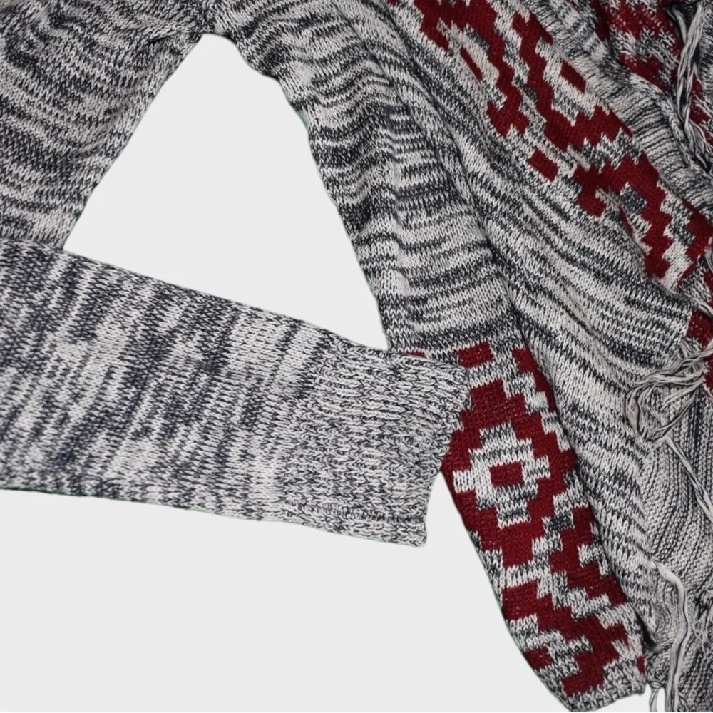Eyeshadow Aztec Print Fringe Open Front Drape‎ Cardigan